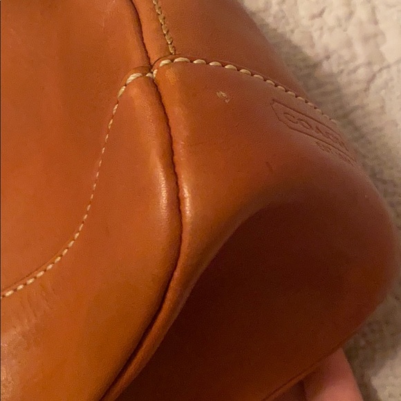 COACH vintage Legacy collection. leather hobo/shoulder bag!! - Picture 8 of 16